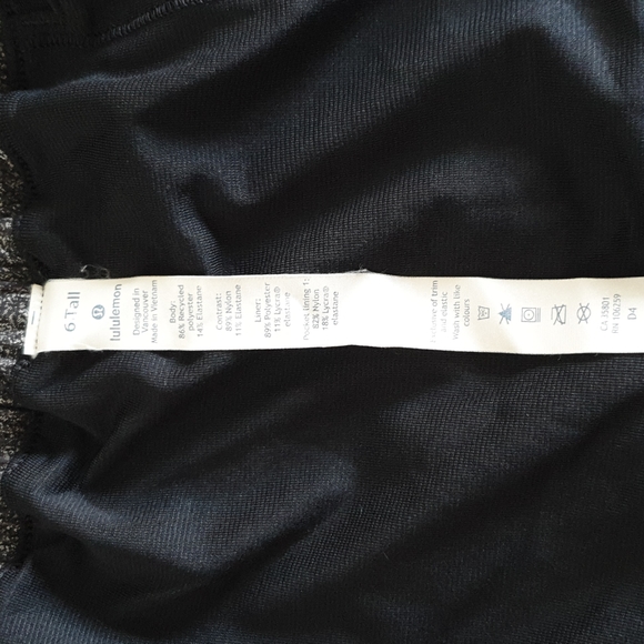 Lululemon iridescent short shorts - Picture 7 of 11